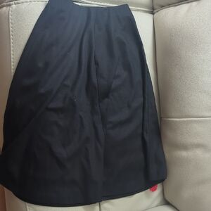 Uniqlo Black A-Line Skirt